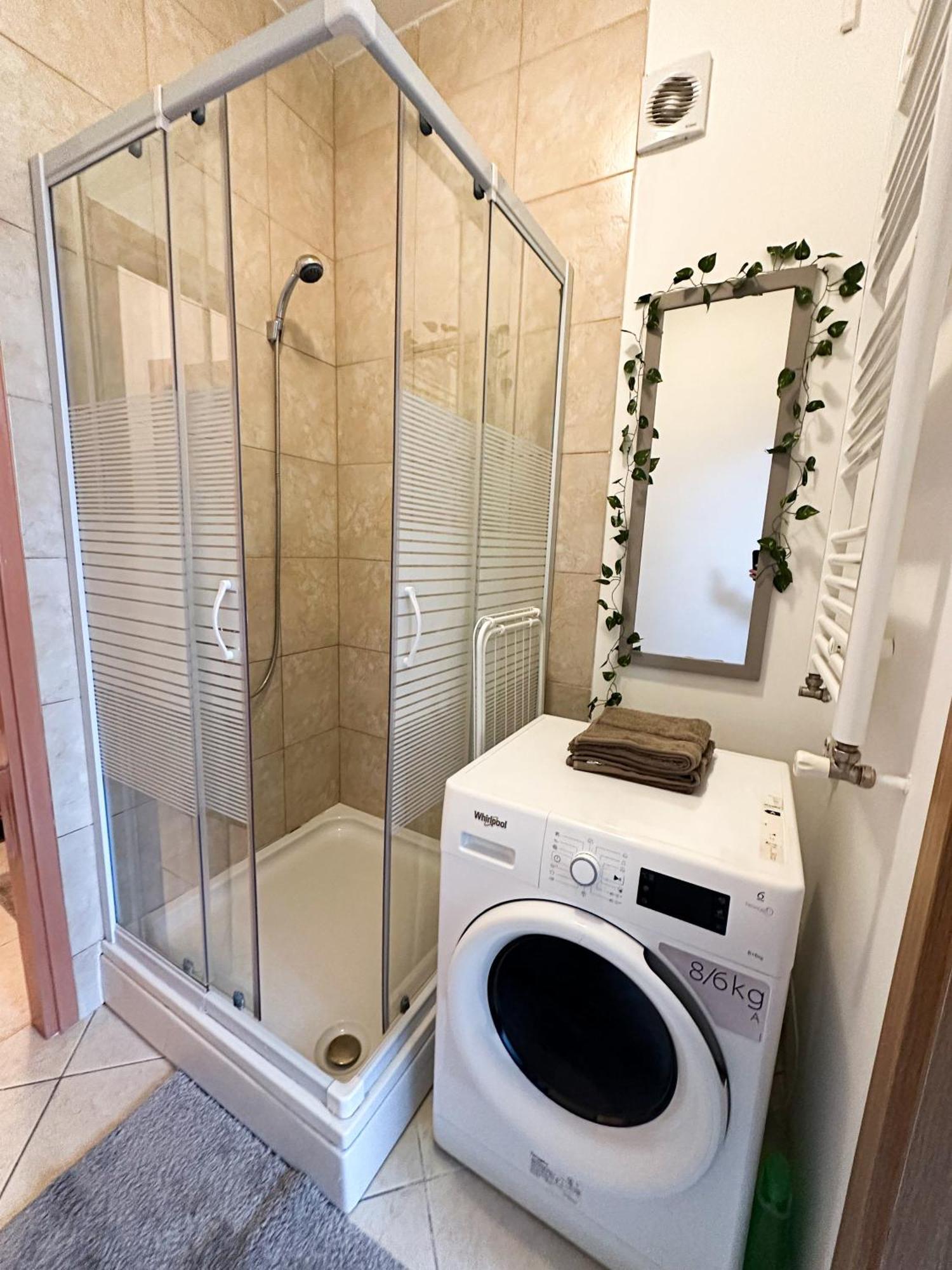 Apartamento Studio Lana-Near The City Center With Parking Zagreb Exterior foto